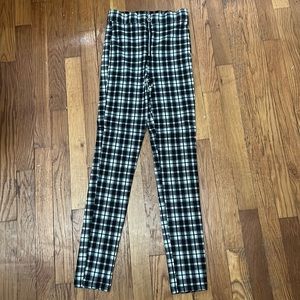 CHECKERED BLACK AND WHITE PANTS FROM GARAGE